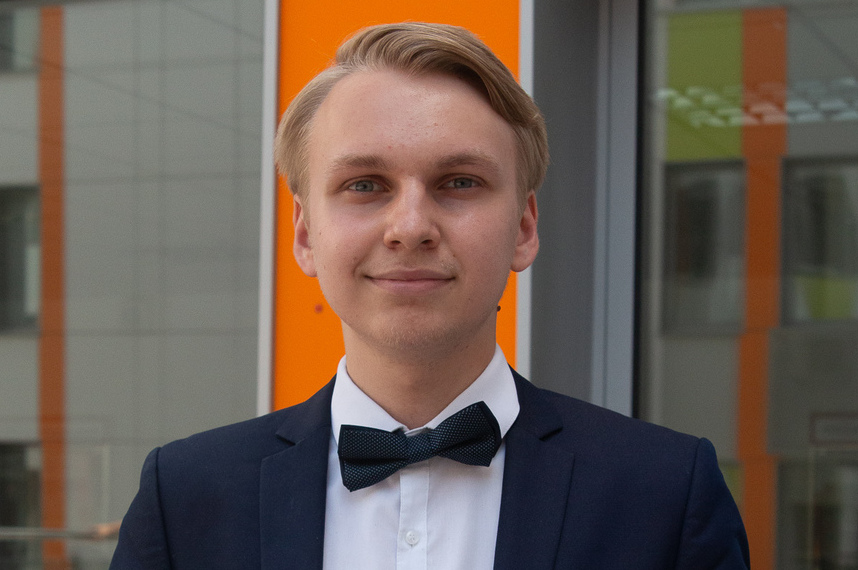 Evgeniy Beresnev, Visa &amp; Travel Consultant